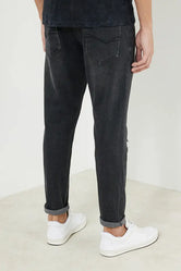 Mid Wash Cotton Lycra Tapered Fit Men's Jean